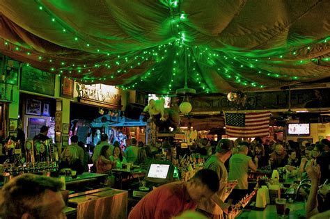 party-cams|Live Webcams of the Worlds Best Bars